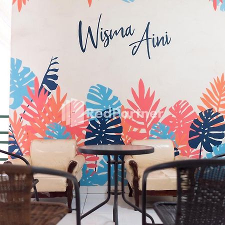 Wisma Aini Syariah Mitra Reddoorz Bandar Lampung Buitenkant foto