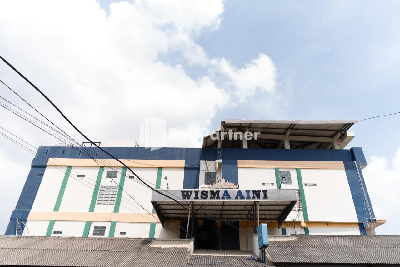 Wisma Aini Syariah Mitra Reddoorz Bandar Lampung Buitenkant foto